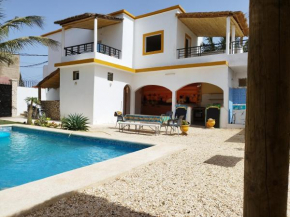 Senekera villa 3 chambres SDB avec piscine petite côte
